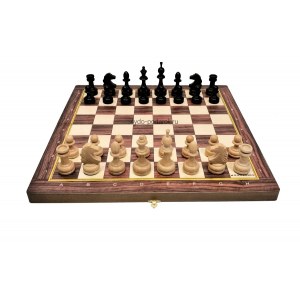 Шахматы Гроссмейстерские с фигурами из бука в доске люкс 50