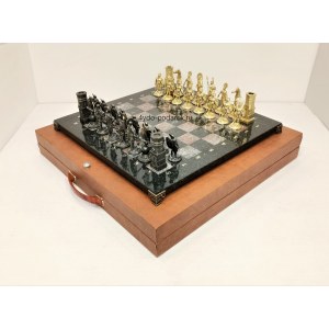 Шахматы эксклюзивные "Спартанская битва" бронза, коралловый мрамор - змеевик