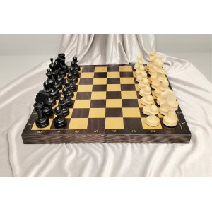 Шахматы Гроссмейстерские в доске люкс c бархатным ложементом 