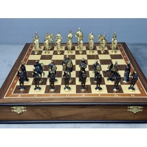 Шахматы в ларце «Русские» с бронзовыми фигурами
